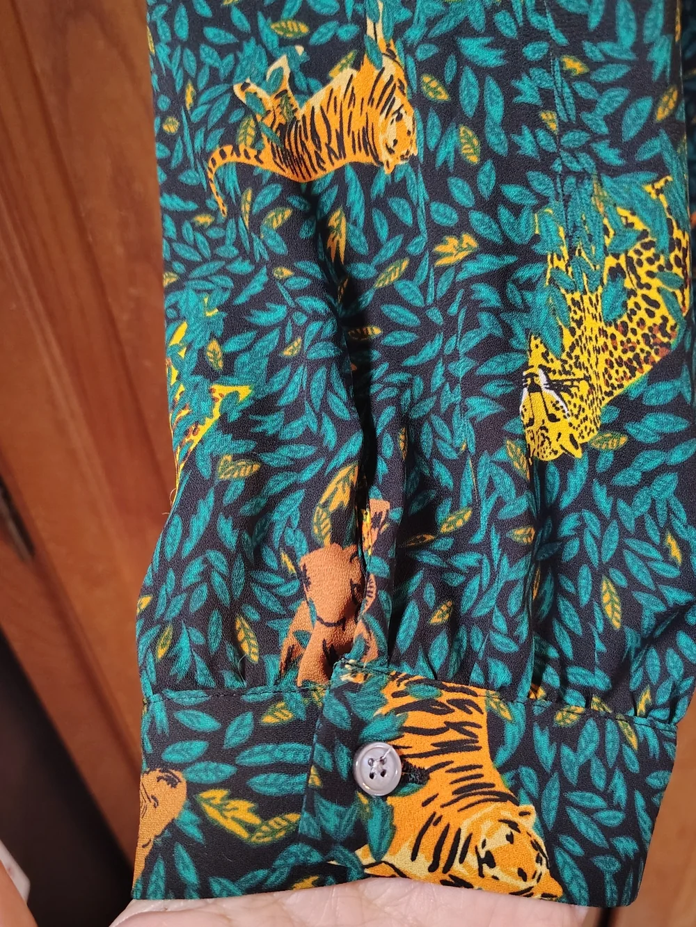 J. Crew Blouse Womens XXL Green Jungle Animal-Print Tie-Neck Giraffe Tiger Zebra